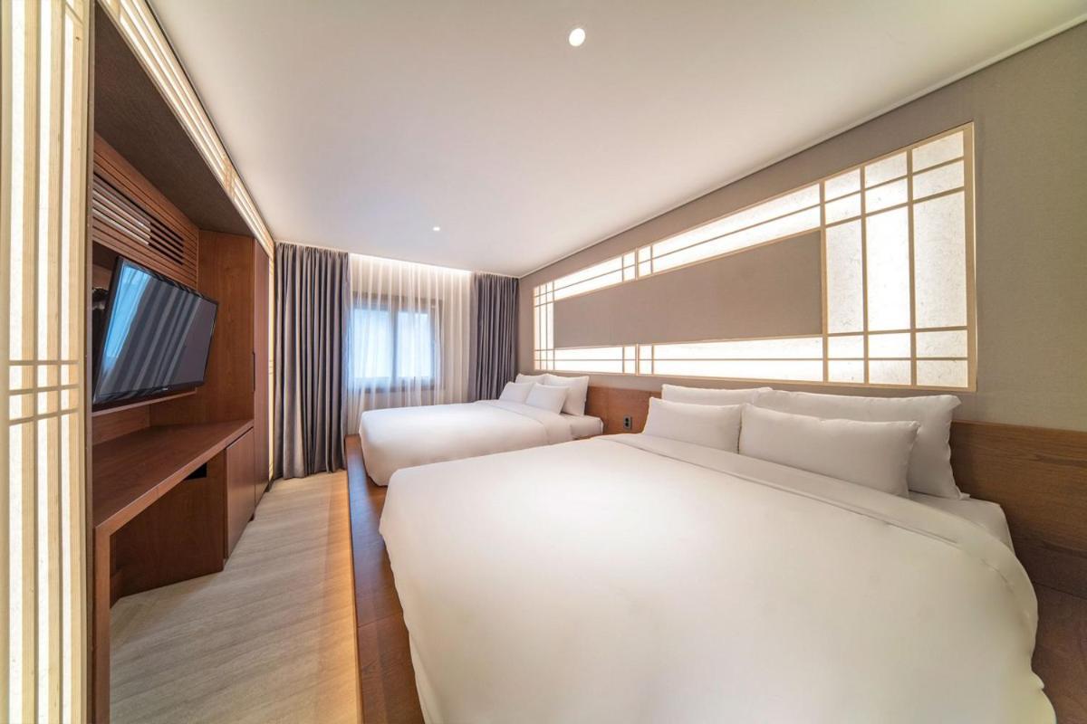 Yeonhwamun Hotel Yeongdeok Exterior photo